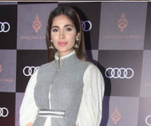 आज की टॉप 10 बॉलीवुड खबरे (19 नवंबर 2025): एक जगह पर पूरी अपडेट